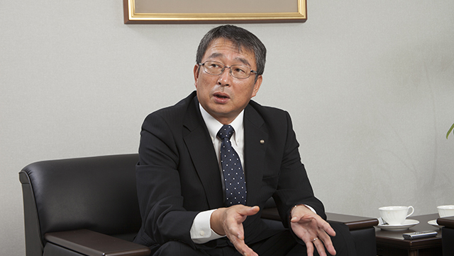 阿久津氏
