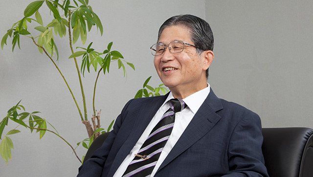藤嶋氏