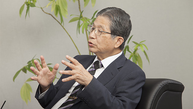 藤嶋氏